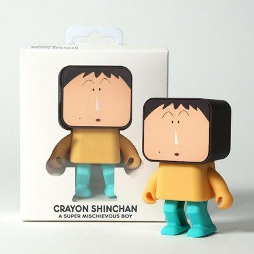 蓬蓬紅色臉頰的阿呆角色藍芽音響，蠟筆小新系列中不可或缺的一部分。